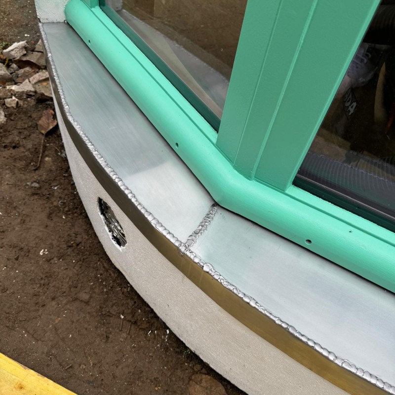 Création de la zinguerie sur fenêtre de demi-lune